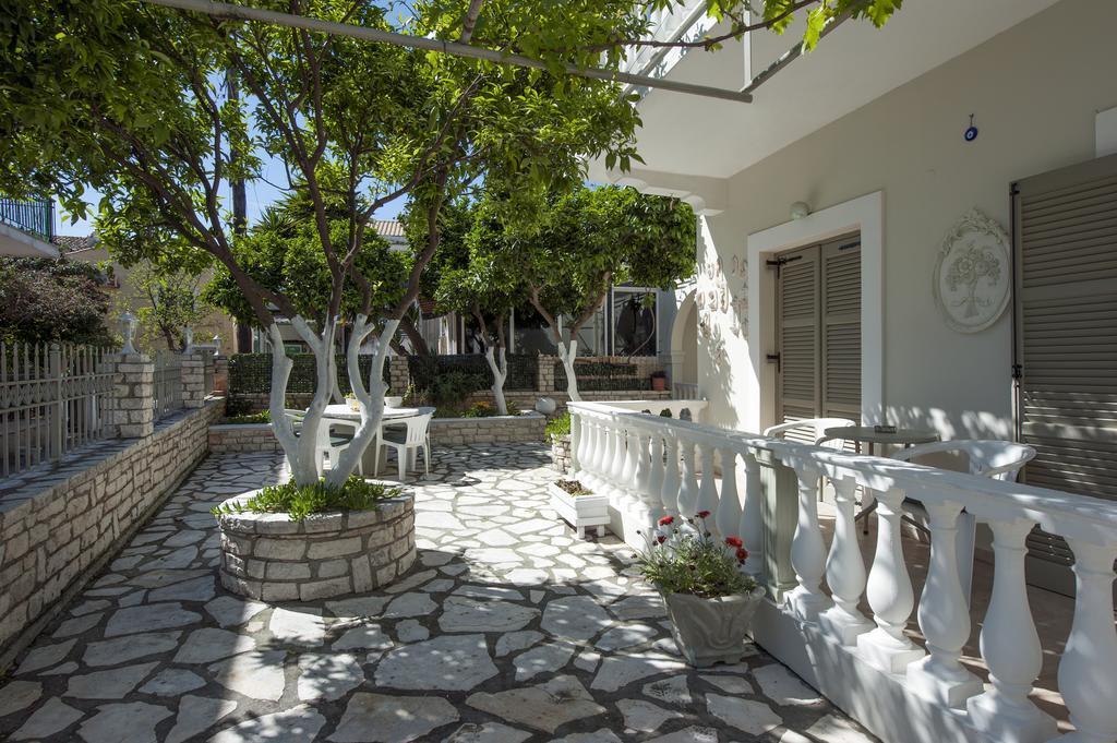 The Orange Garden Apartment Kassiopi Ngoại thất bức ảnh